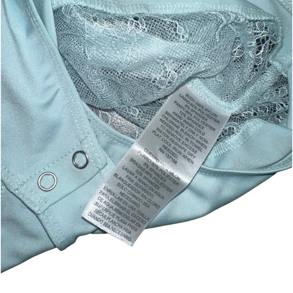 NWT Danielle Bernstein Lace Illusion Thong
Bodysuit Blogger Fav. - Picture 7 of 8